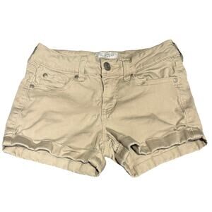 Celebrity Pink Cream Cuffed Shorts 0/24